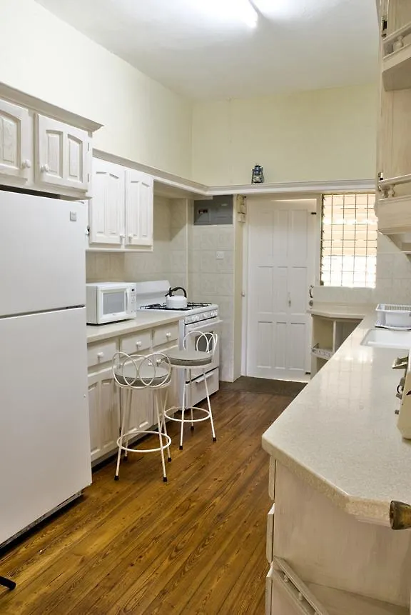 Beverley Apartments Dover Barbados
